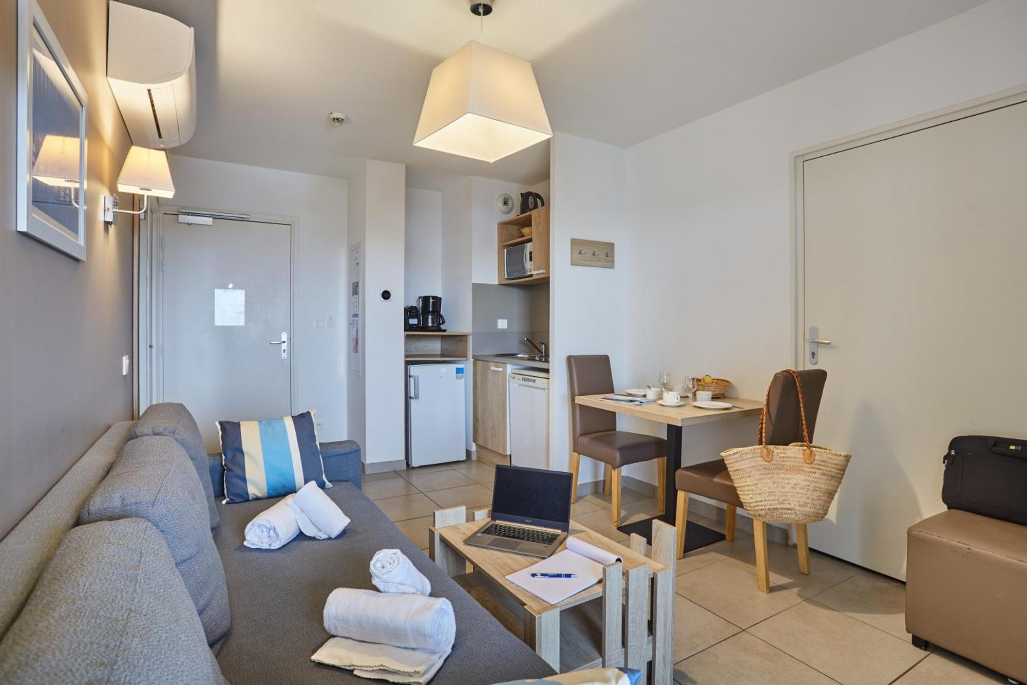Residence Odalys Le Lotus Blanc 乐巴凯尔斯 外观 照片